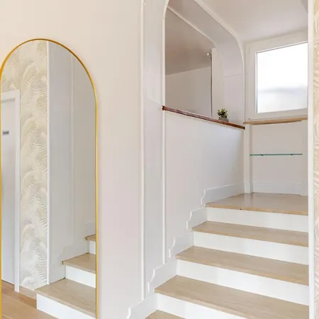 Guerrazzi - 5 Bedrooms, 5 Bathrooms, Private Parking - P R A T U R E C C I Group Вилла Риччоне