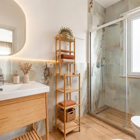 Guerrazzi - 5 Bedrooms, 5 Bathrooms, Private Parking - P R A T U R E C C I Group * Riccione